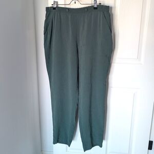 BCBGeneration green trousers